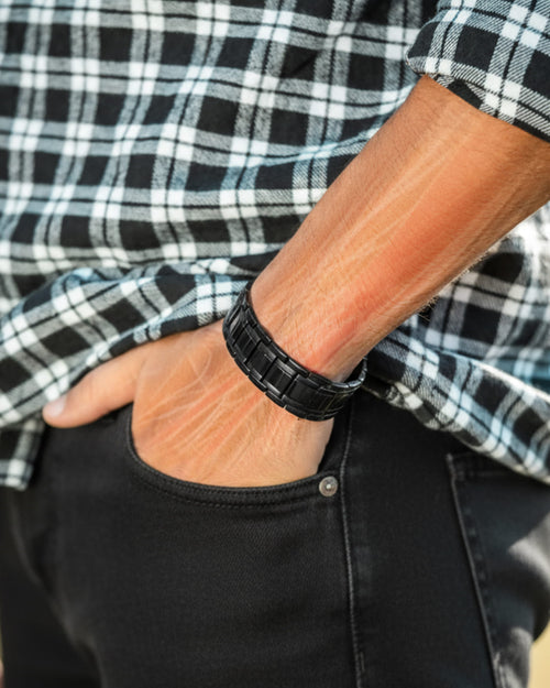 3x Strength Titanium Magnetic Bracelet for Men (Black)